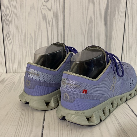 On Running Cloud X - Picture 5 of 6